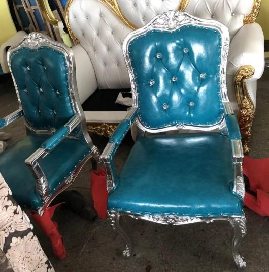 Classic Beauty Couch Sofa Salon Waiting Reception Throne Royal Chair